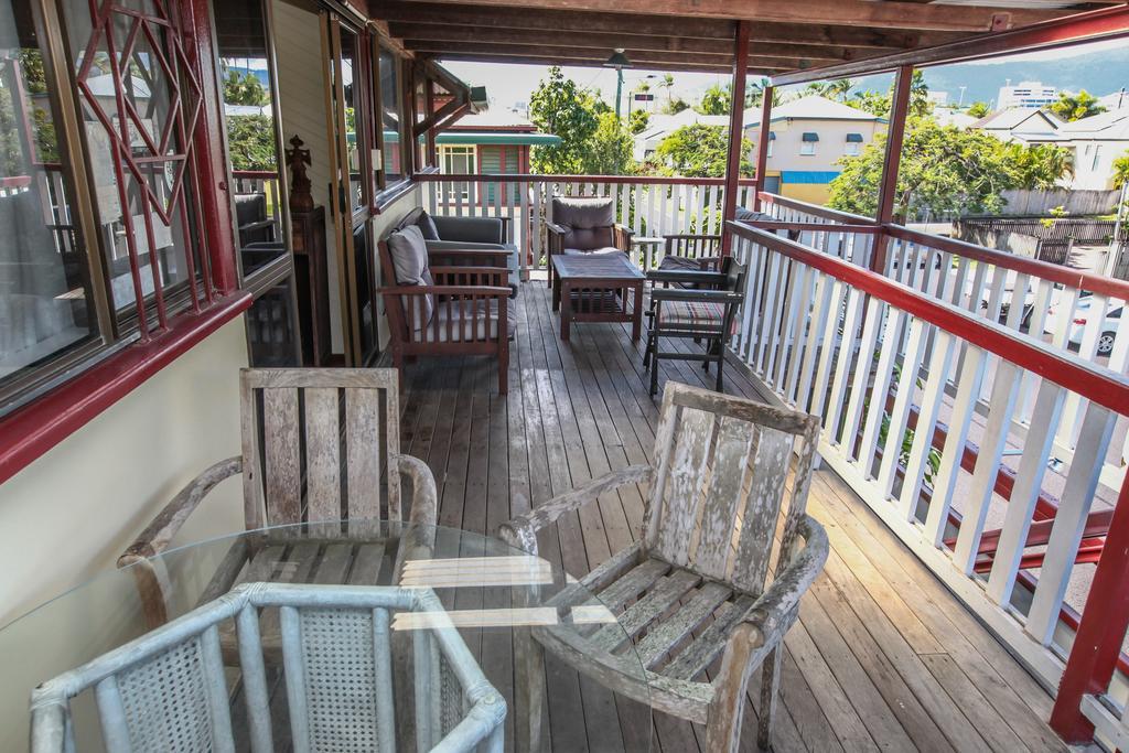 Ryan'S Rest Boutique Accommodation Cairns Exterior photo